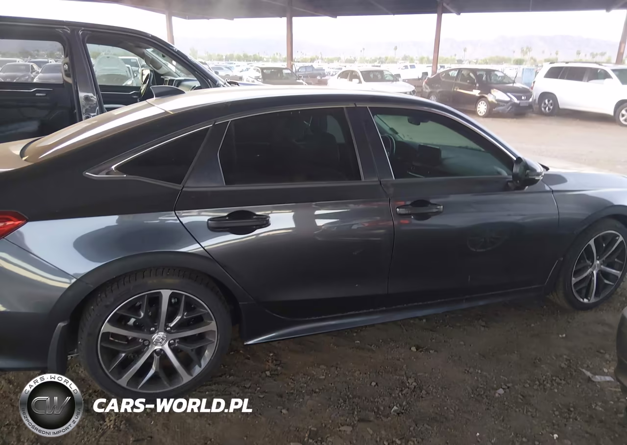 2024 Honda Civic Touring VIN:2HGFE1F94RH305311 - 13