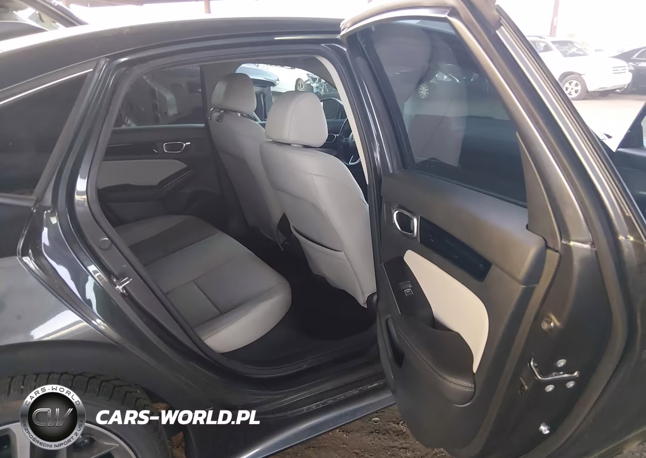 2024 Honda Civic Touring VIN:2HGFE1F94RH305311 - 8