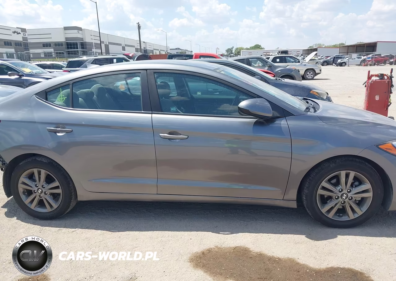 2018 Hyundai Elantra Sel VIN:5NPD84LF8JH362941 - 13