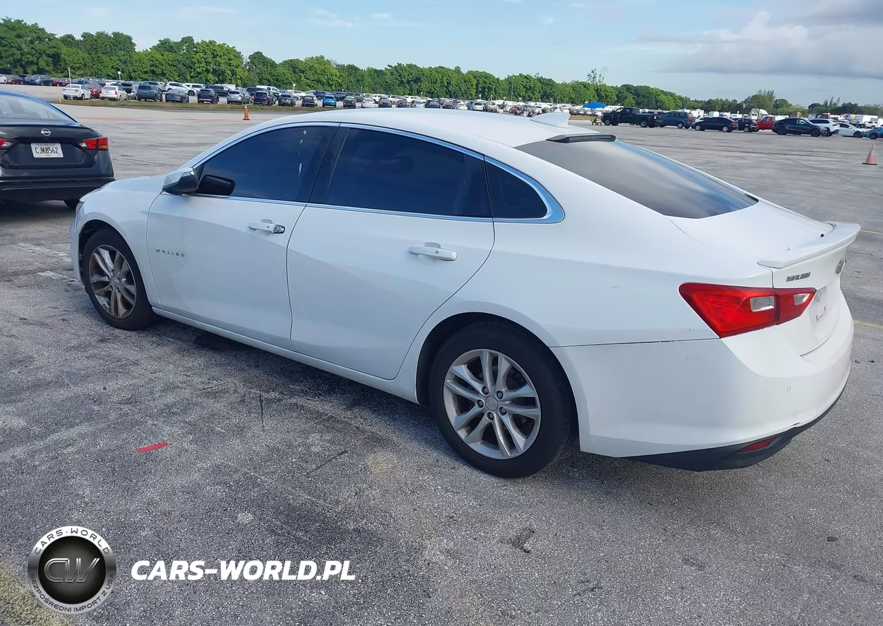 2017 Chevrolet Malibu 1Lt VIN:1G1ZE5ST8HF198096 - 3