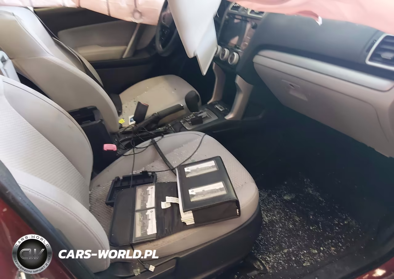 2017 Subaru Forester 2.5I Premium VIN:JF2SJAEC3HH465644 - 5
