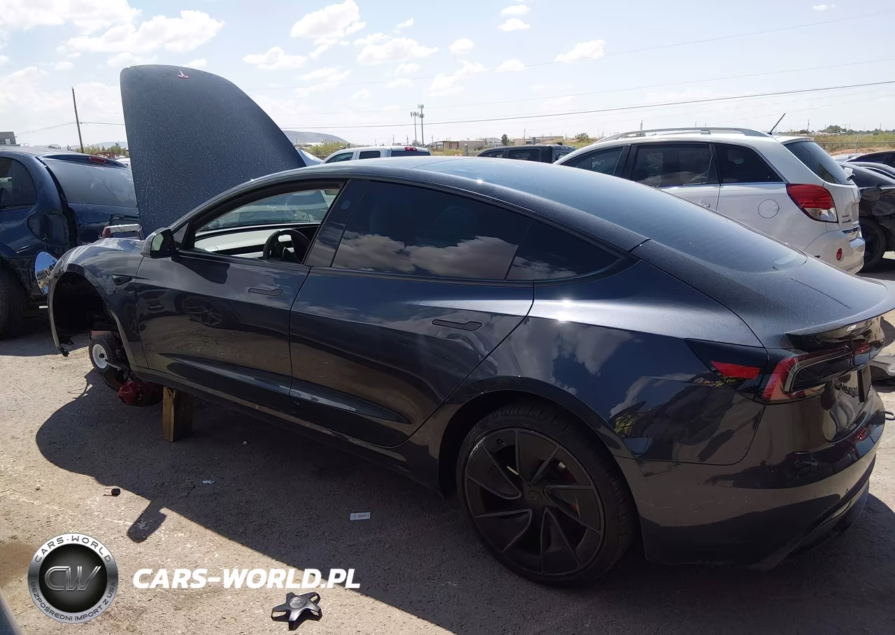 2026 Tesla Model 3 Performance All-Wheel Drive VIN:5YJ3E1ET7TF130791 - 14