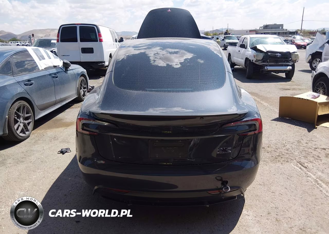 2026 Tesla Model 3 Performance All-Wheel Drive VIN:5YJ3E1ET7TF130791 - 16