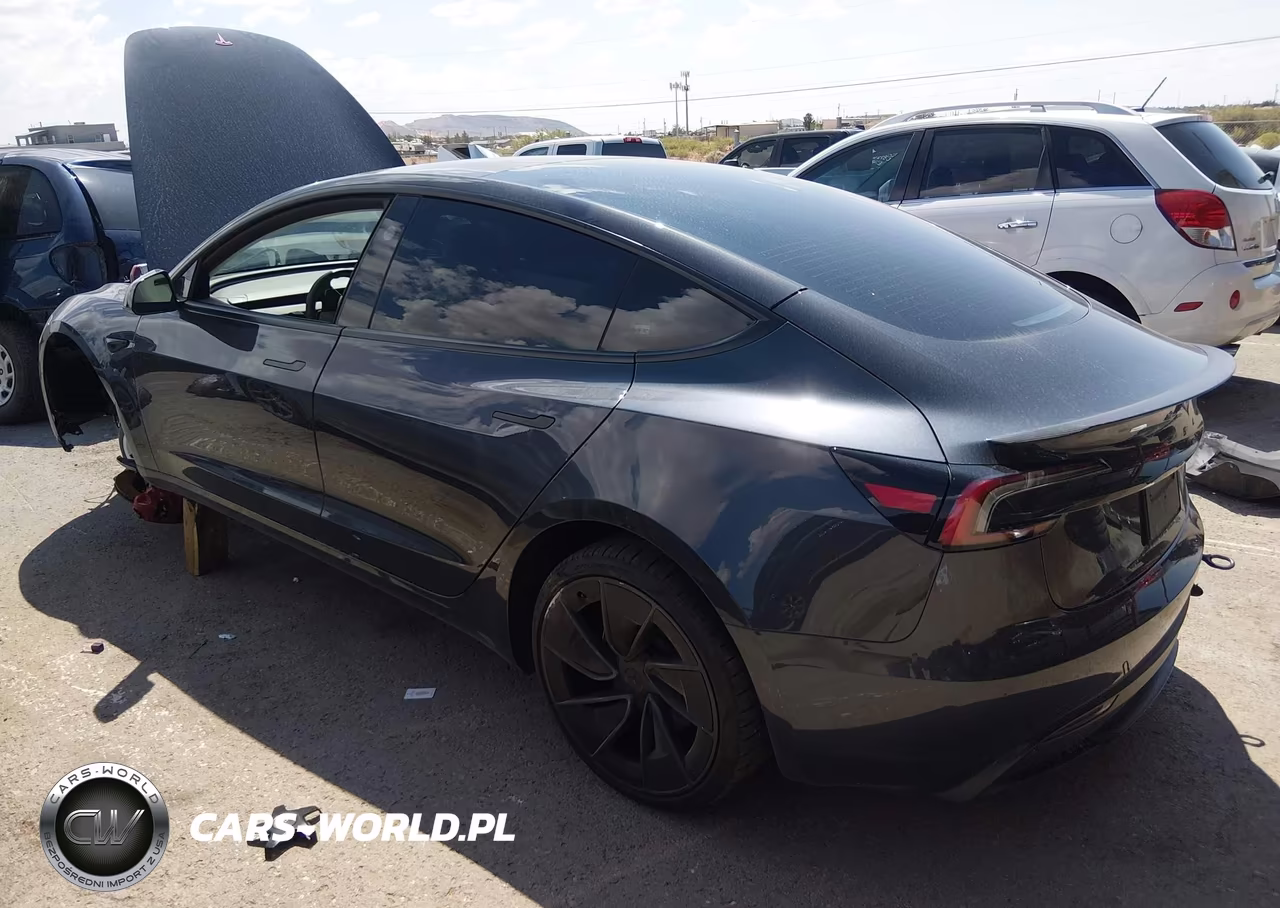 2026 Tesla Model 3 Performance All-Wheel Drive VIN:5YJ3E1ET7TF130791 - 3