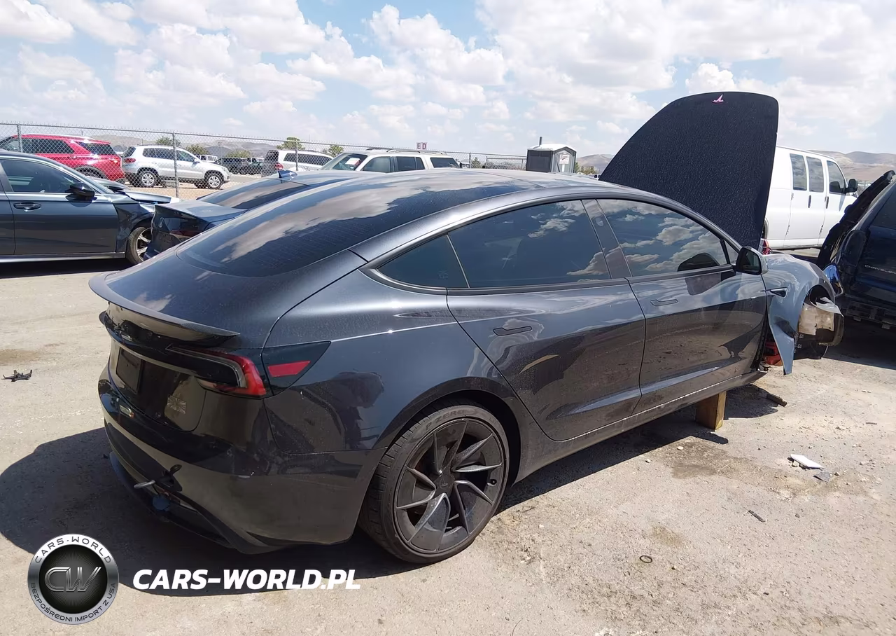 2026 Tesla Model 3 Performance All-Wheel Drive VIN:5YJ3E1ET7TF130791 - 4