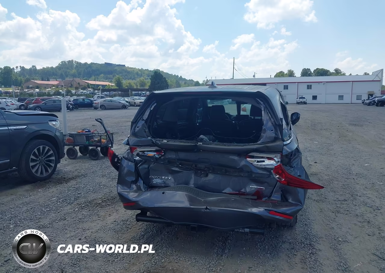 2021 Honda Odyssey Touring VIN:5FNRL6H89MB032612 - 16
