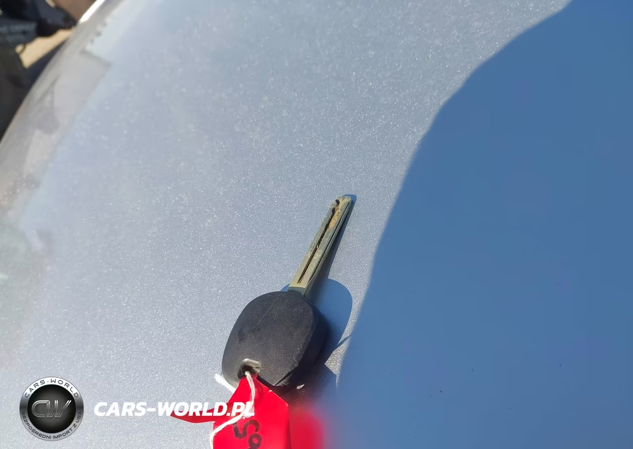 2018 Toyota Camry Le VIN:4T1B11HK8JU591539 - 11