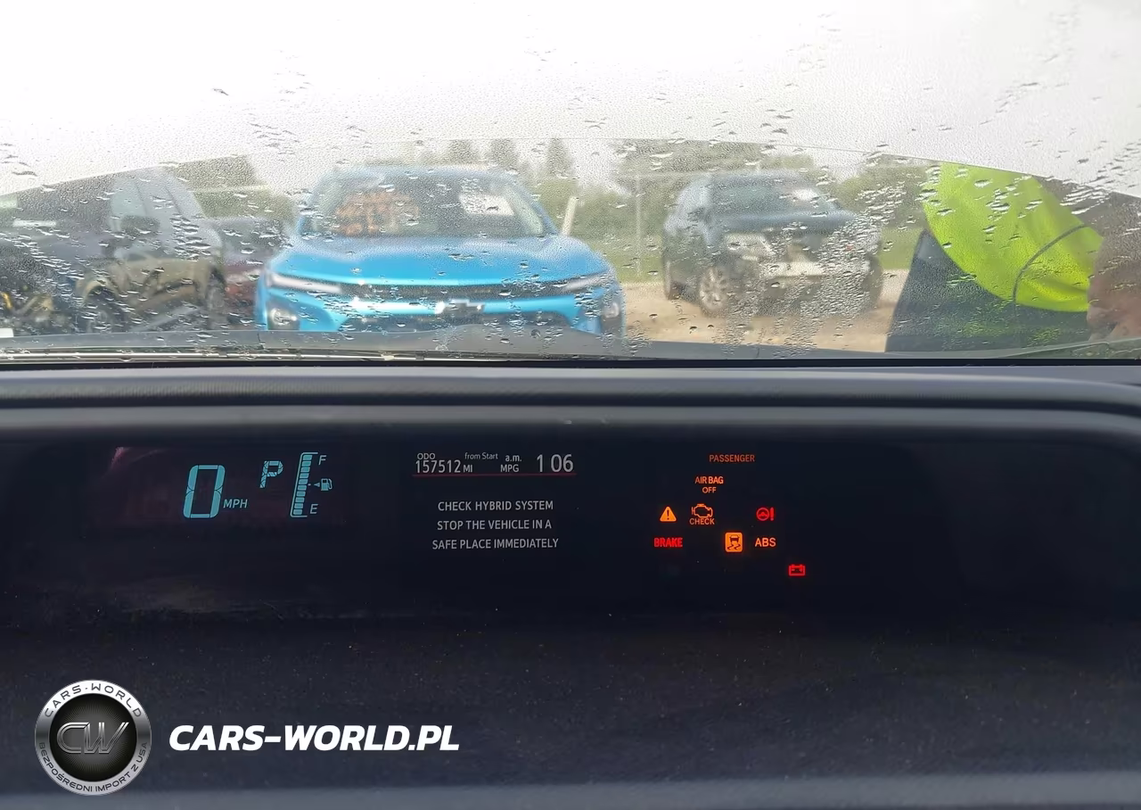 2014 Toyota Prius C Two VIN:JTDKDTB3XE1079491 - 7