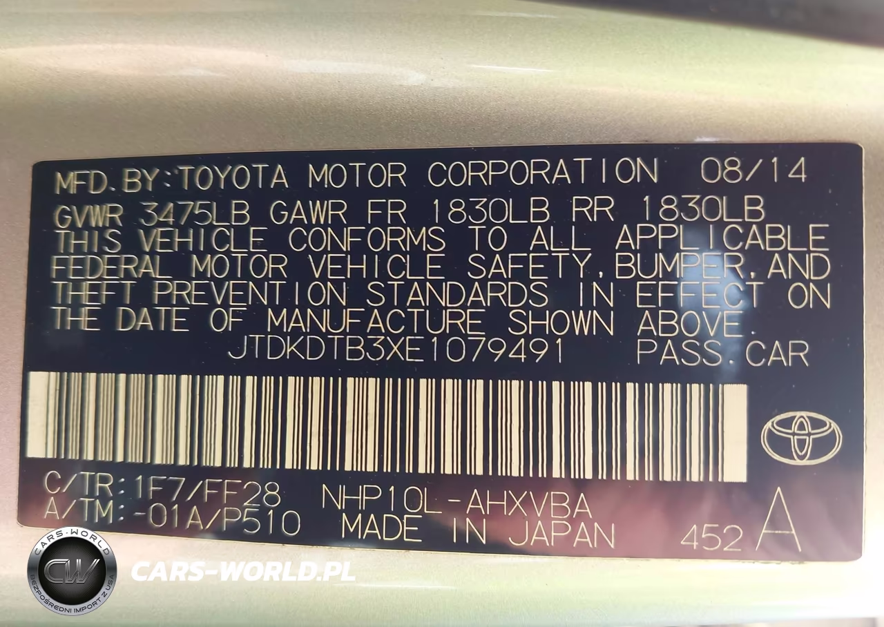 2014 Toyota Prius C Two VIN:JTDKDTB3XE1079491 - 9