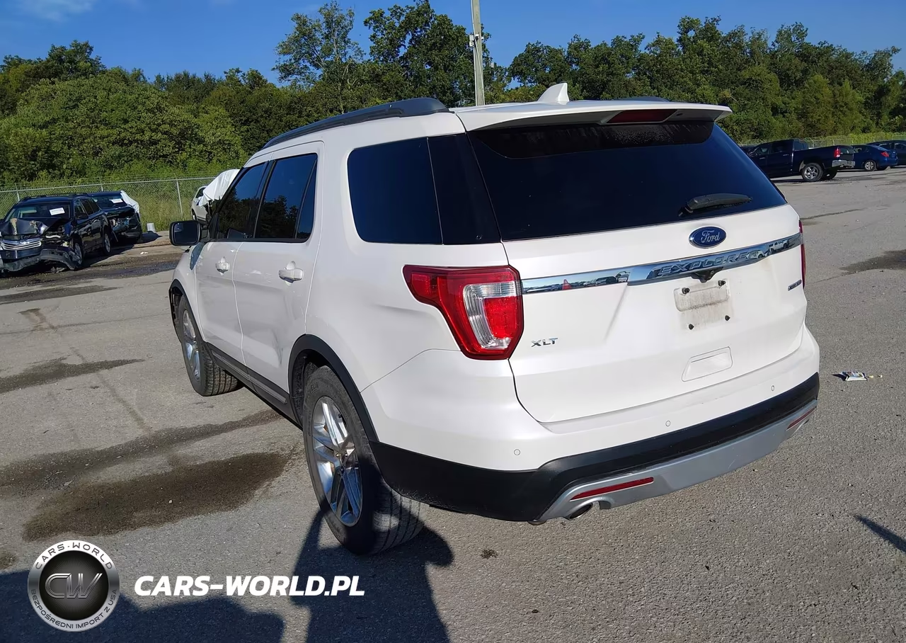 2016 Ford Explorer Xlt VIN:1FM5K7D87GGC81770 - 3