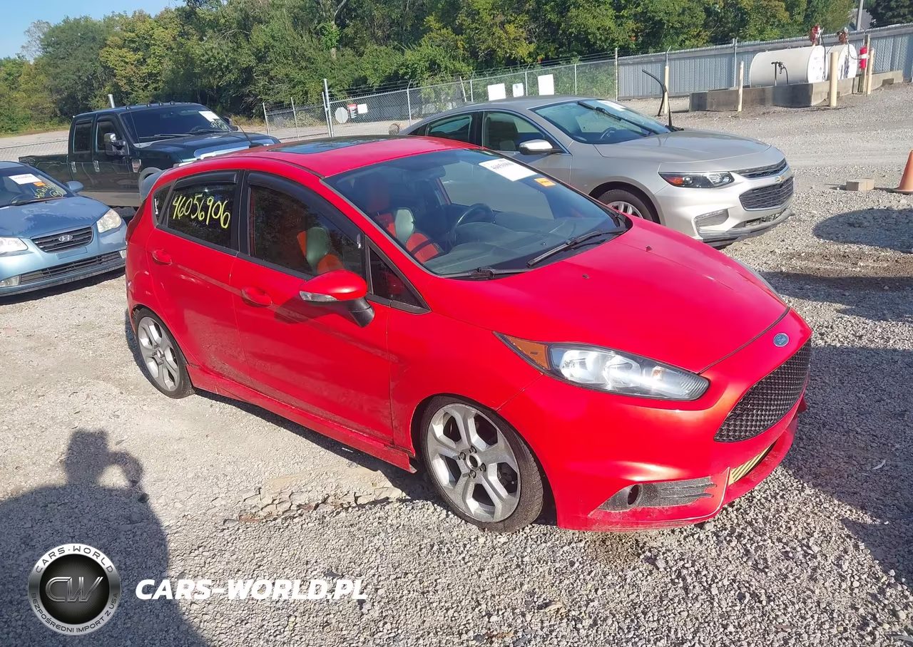 2014 Ford Fiesta St – zdjęcie 1 z 15