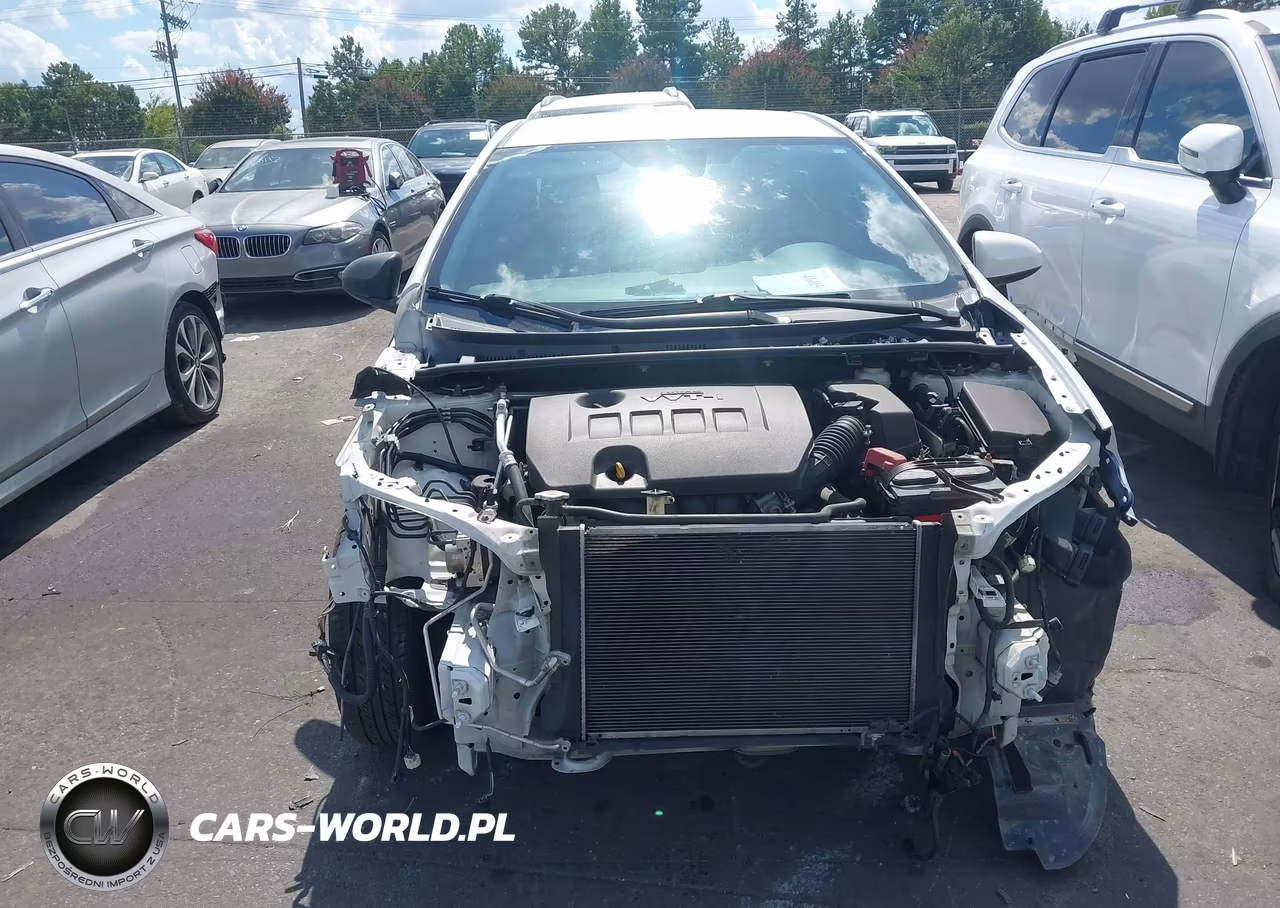 2018 Toyota Corolla L VIN:2T1BURHE5JC965896 - 13