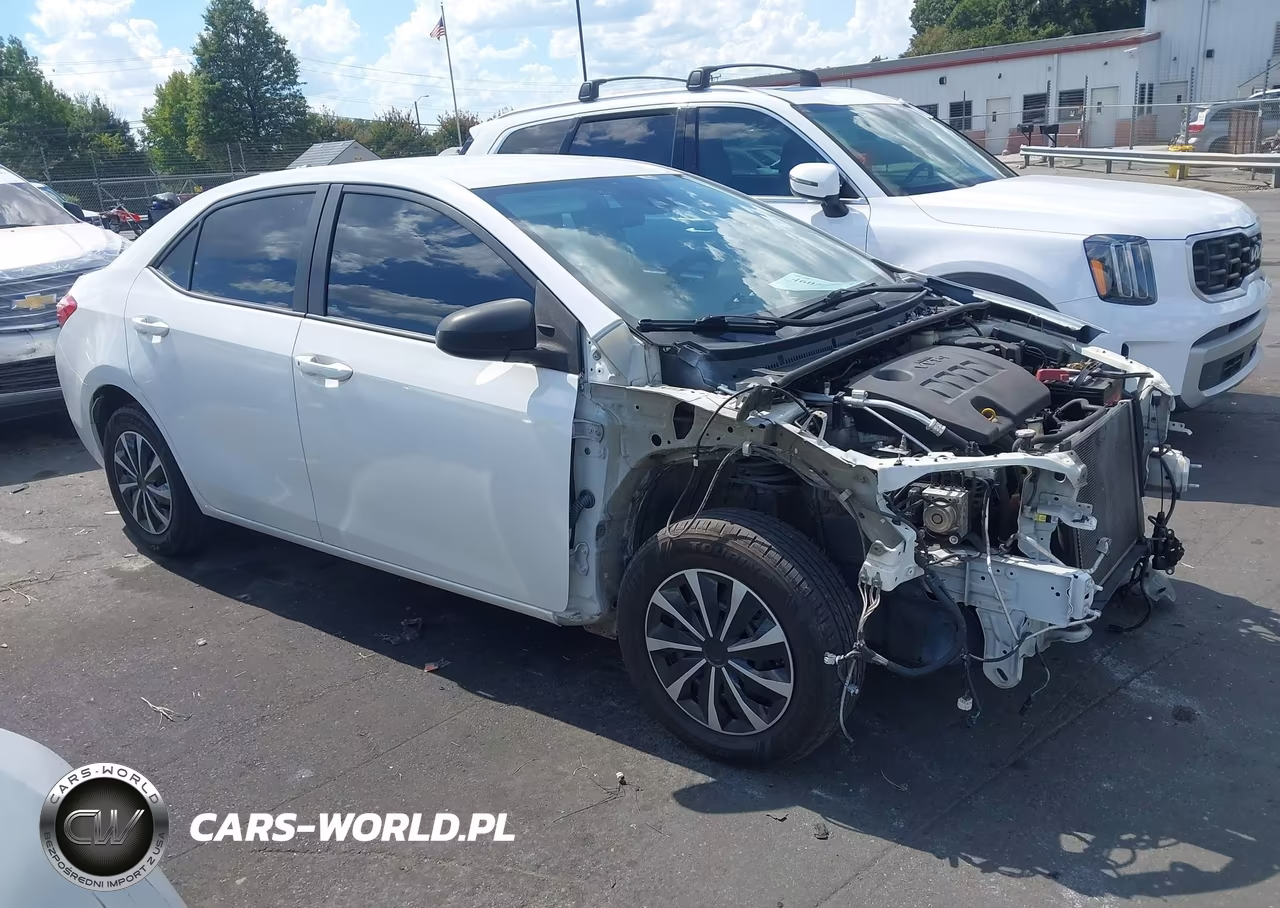 2018 Toyota Corolla L VIN:2T1BURHE5JC965896 - 14