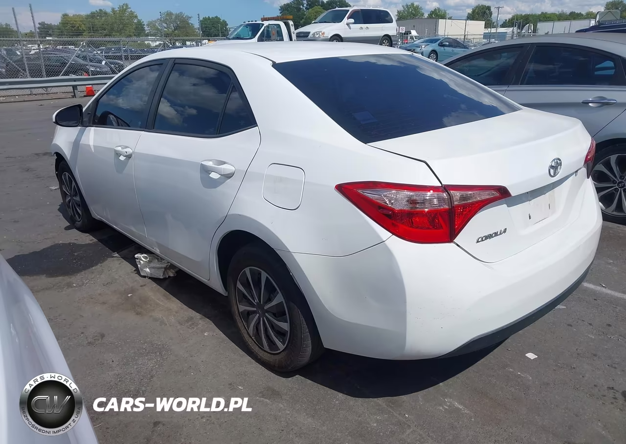 2018 Toyota Corolla L VIN:2T1BURHE5JC965896 - 3
