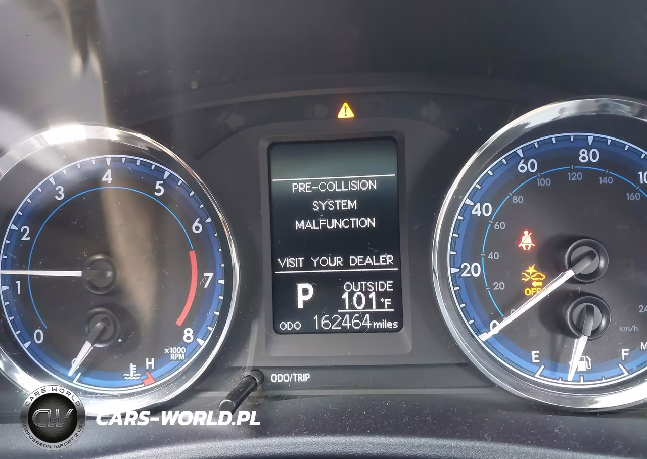 2018 Toyota Corolla L VIN:2T1BURHE5JC965896 - 7