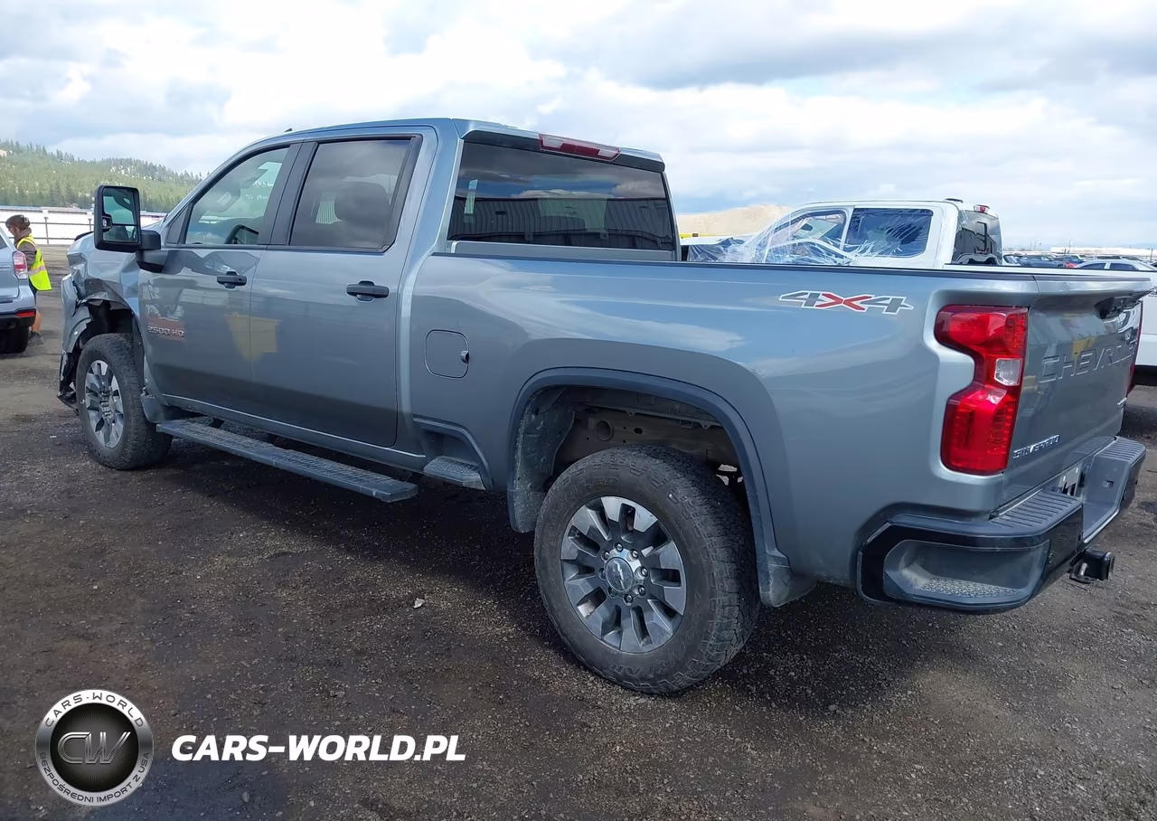 2024 Chevrolet Silverado 2500Hd 4Wd Standard Bed Custom VIN:2GC4YMEY4R1112012 - 3