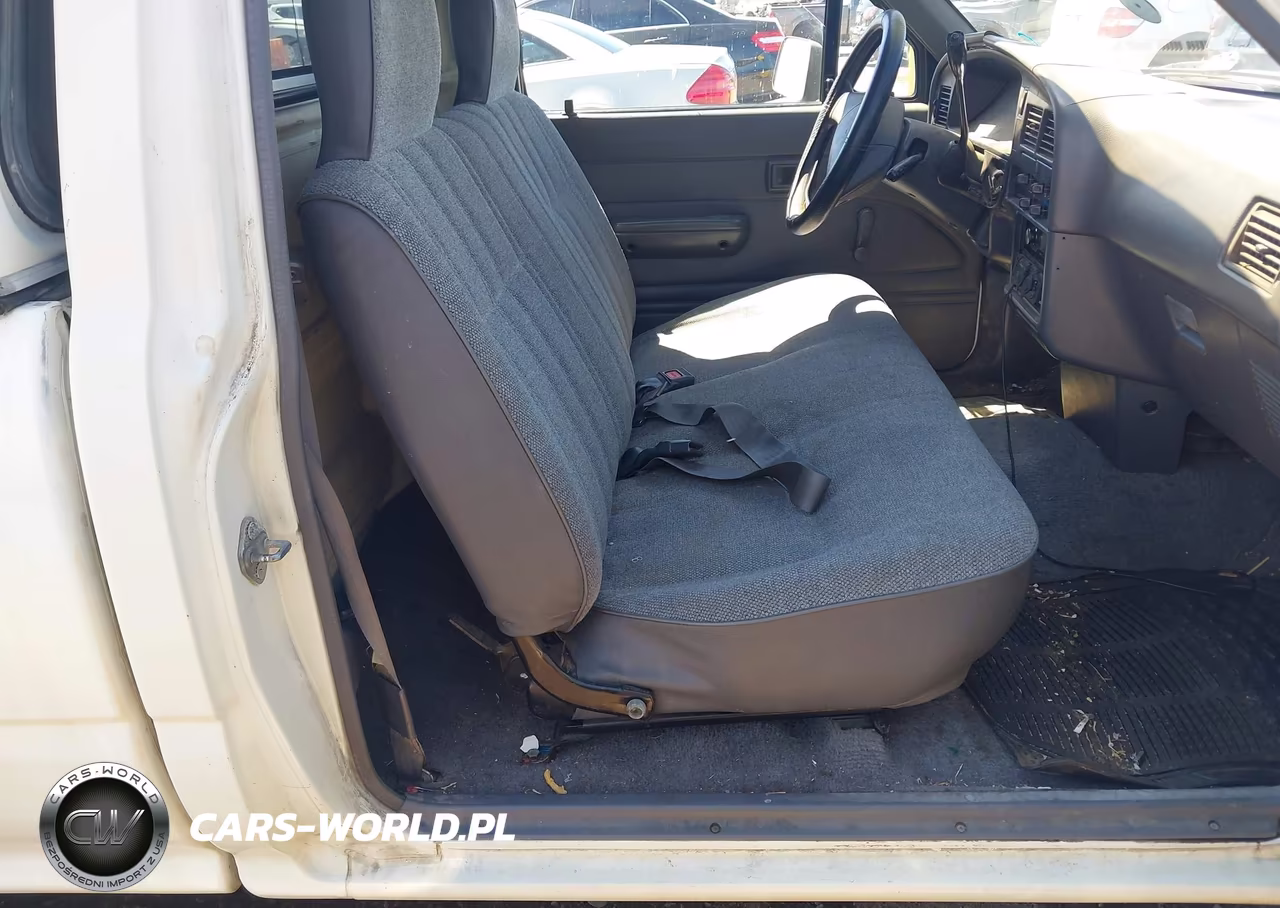 1989 Toyota Pickup 1-2 Ton Sht Wheelbase Dlx VIN:JT4RN81P0K0008895 - 8
