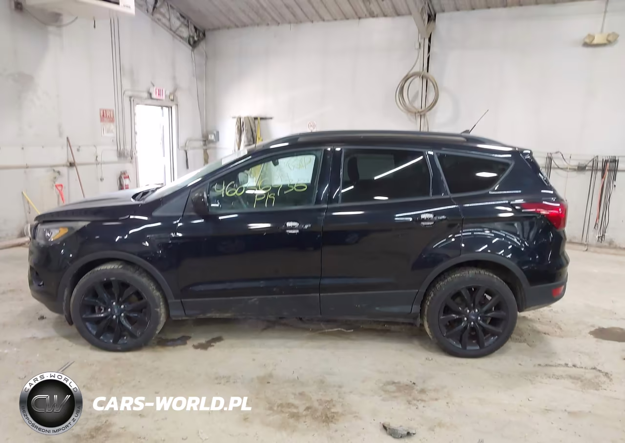 2019 Ford Escape Se VIN:1FMCU9GD2KUA93643 - 14