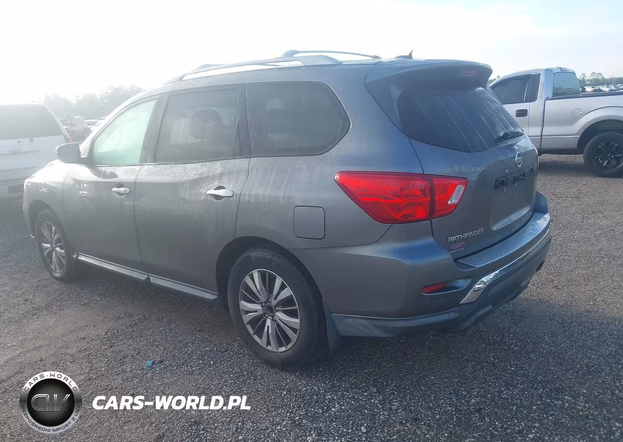 2018 Nissan Pathfinder S VIN:5N1DR2MNXJC614574 - 3