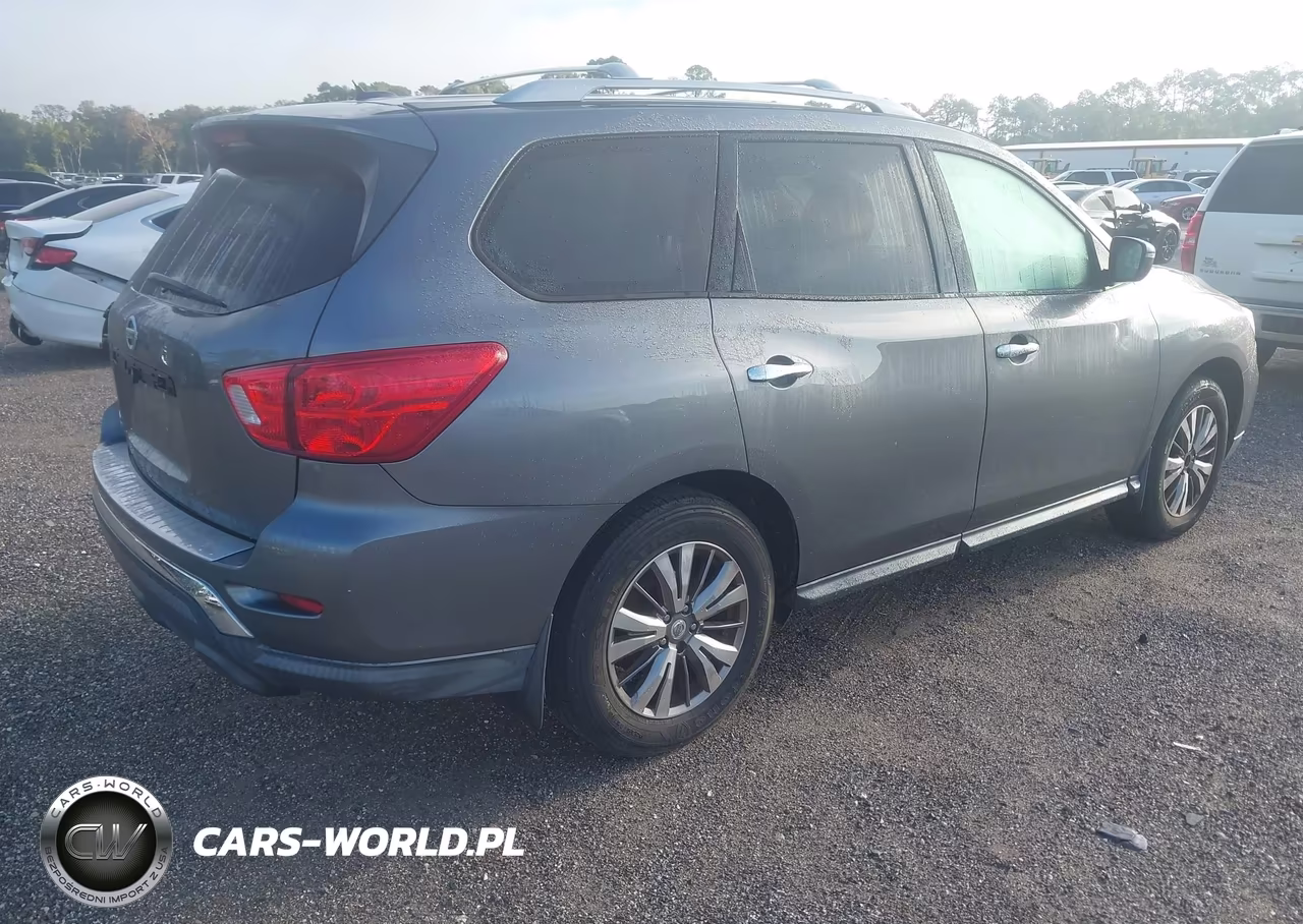 2018 Nissan Pathfinder S VIN:5N1DR2MNXJC614574 - 4