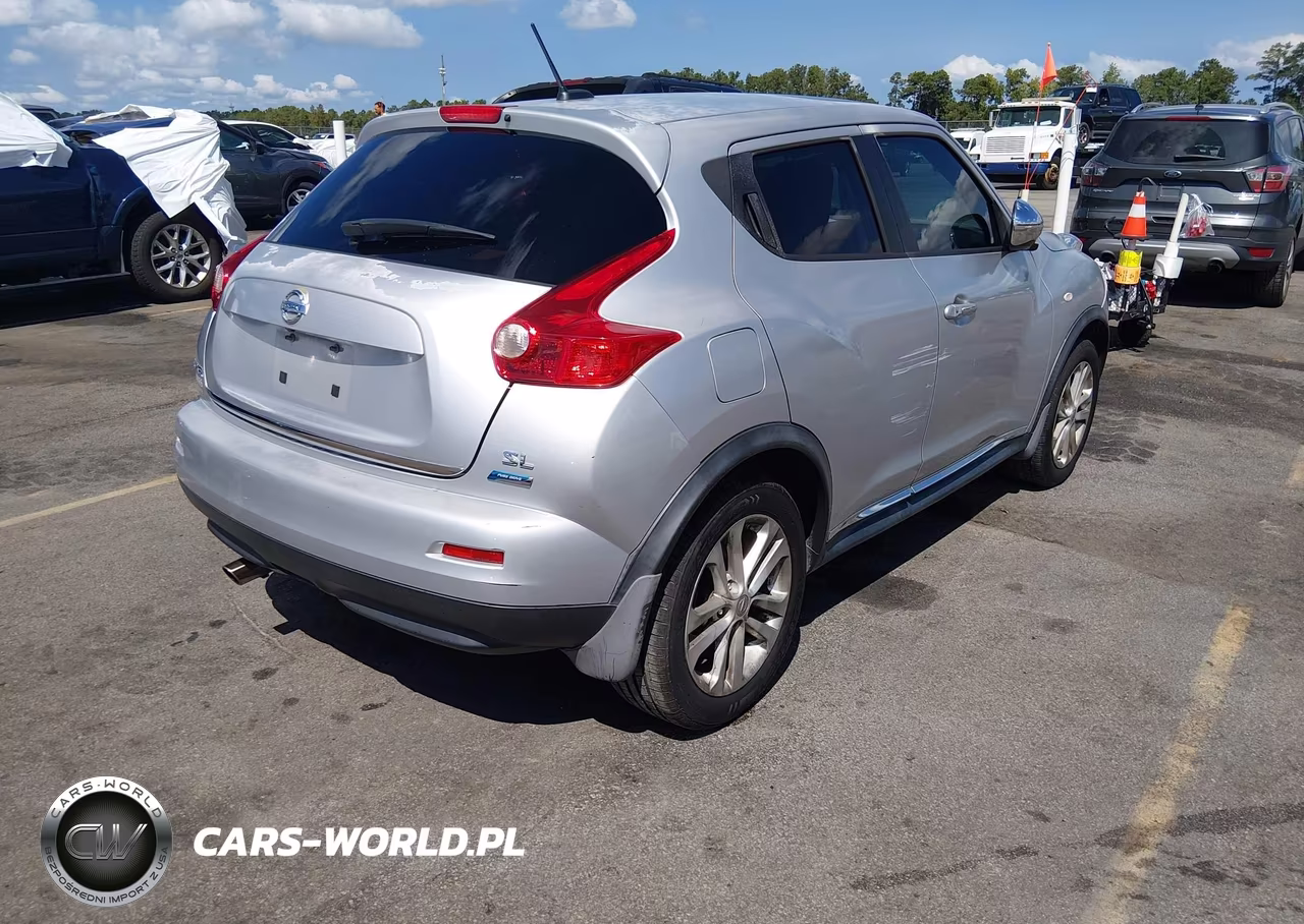 2013 Nissan Juke Sl VIN:JN8AF5MR4DT205838 - 4