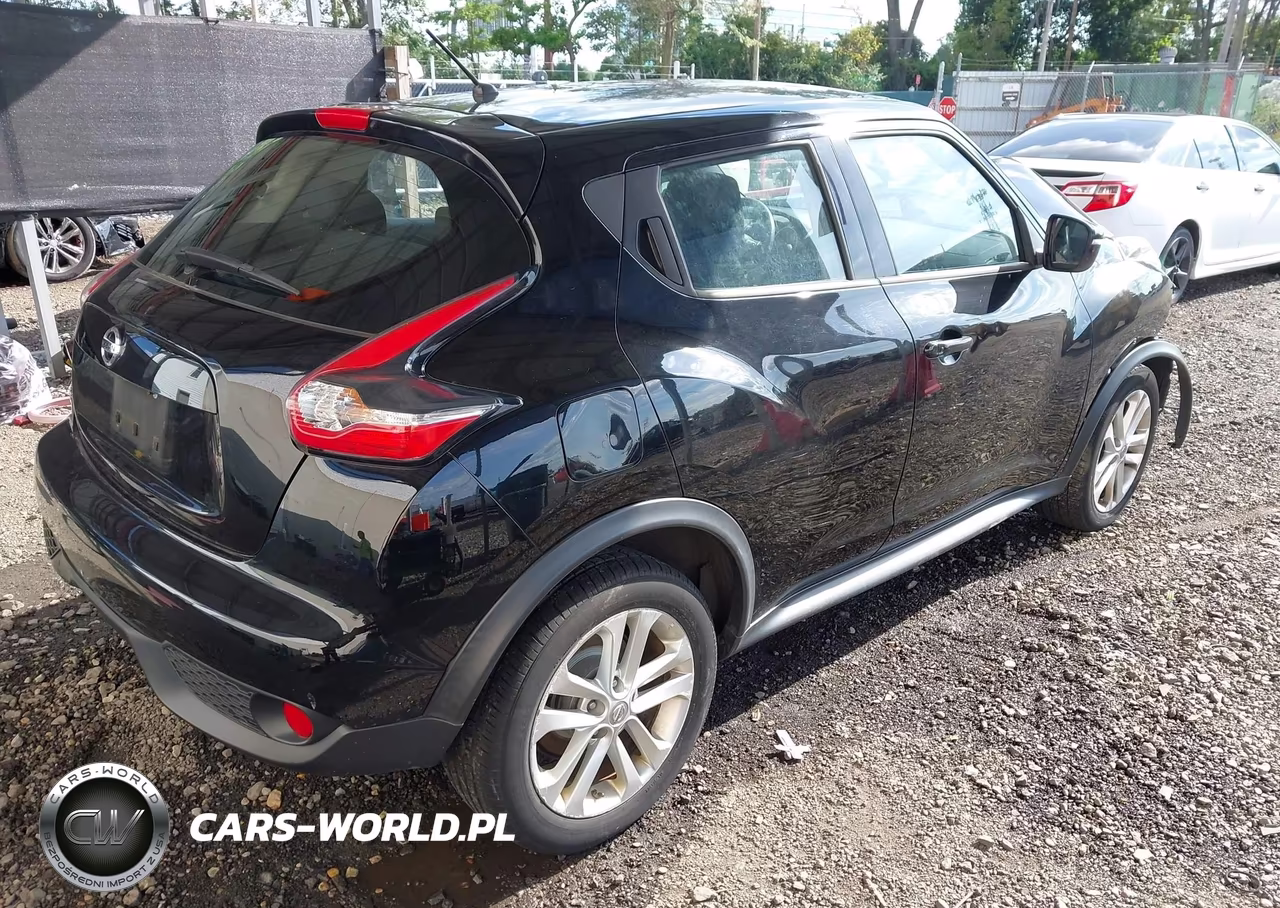 2017 Nissan Juke S VIN:JN8AF5MR2HT705888 - 4