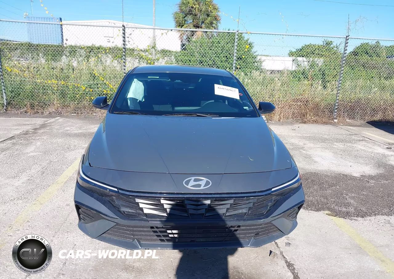 2026 Hyundai Elantra Sel Sport VIN:KMHLM4DG6TU169965 - 12