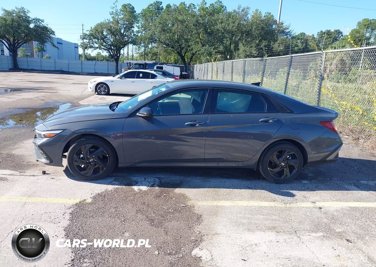 2026 Hyundai Elantra Sel Sport VIN:KMHLM4DG6TU169965 - 14