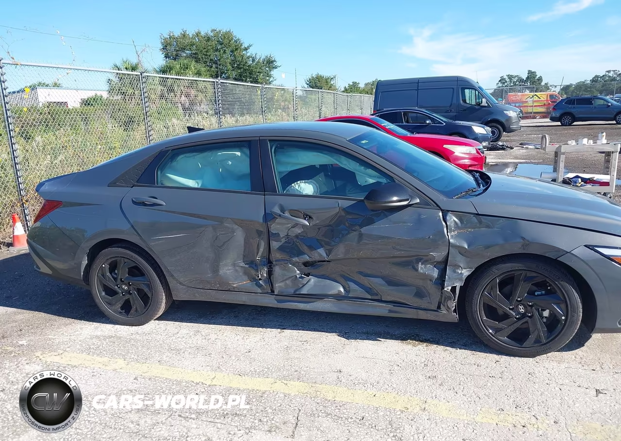 2026 Hyundai Elantra Sel Sport VIN:KMHLM4DG6TU169965 - 6