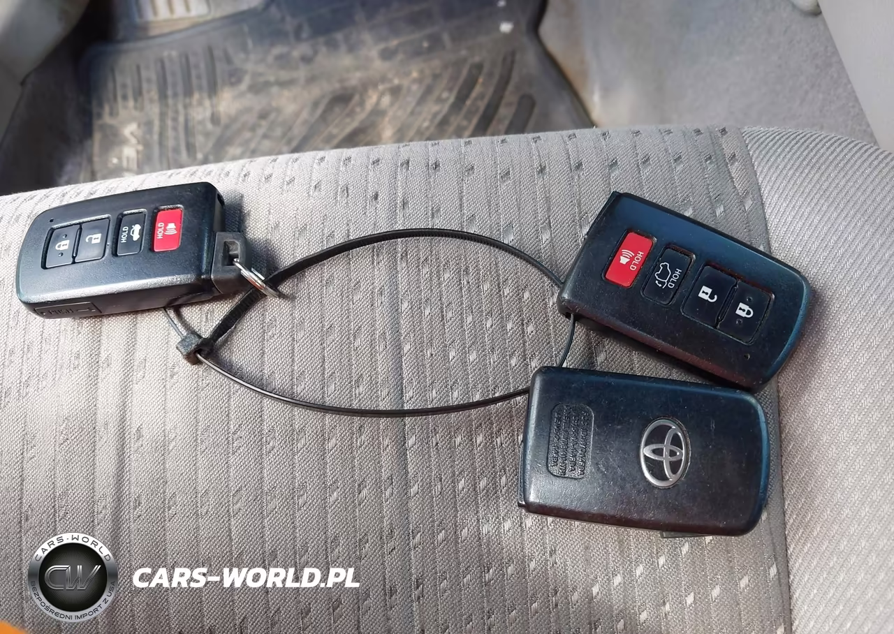 2014 Toyota Camry Hybrid Xle VIN:4T1BD1FK8EU138876 - 11