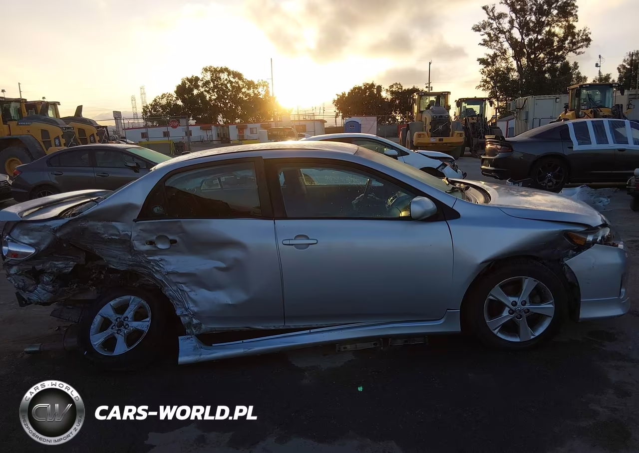 2011 Toyota Corolla S VIN:2T1BU4EE5BC670032 - 15