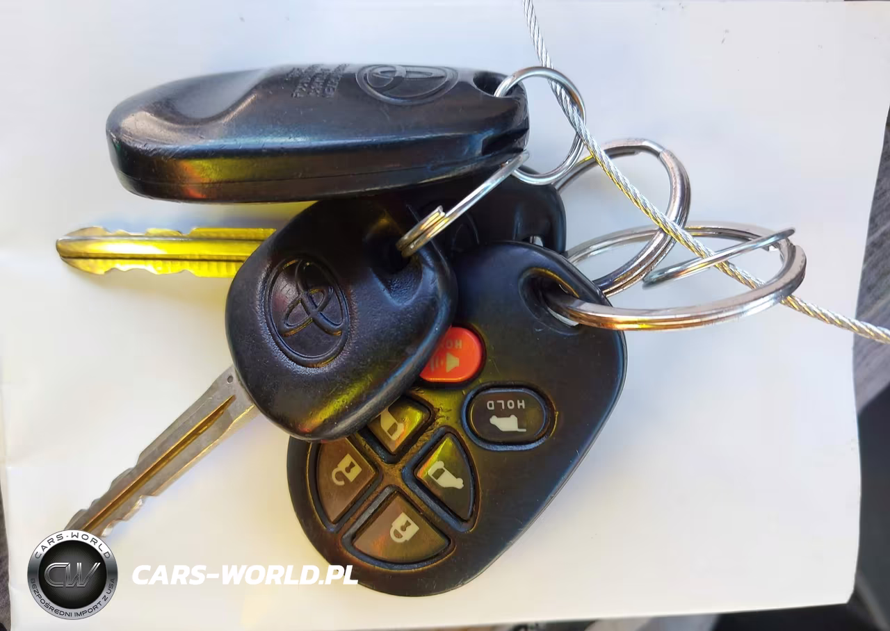 2007 Toyota Sienna Xle VIN:5TDBK22C97S003511 - 11