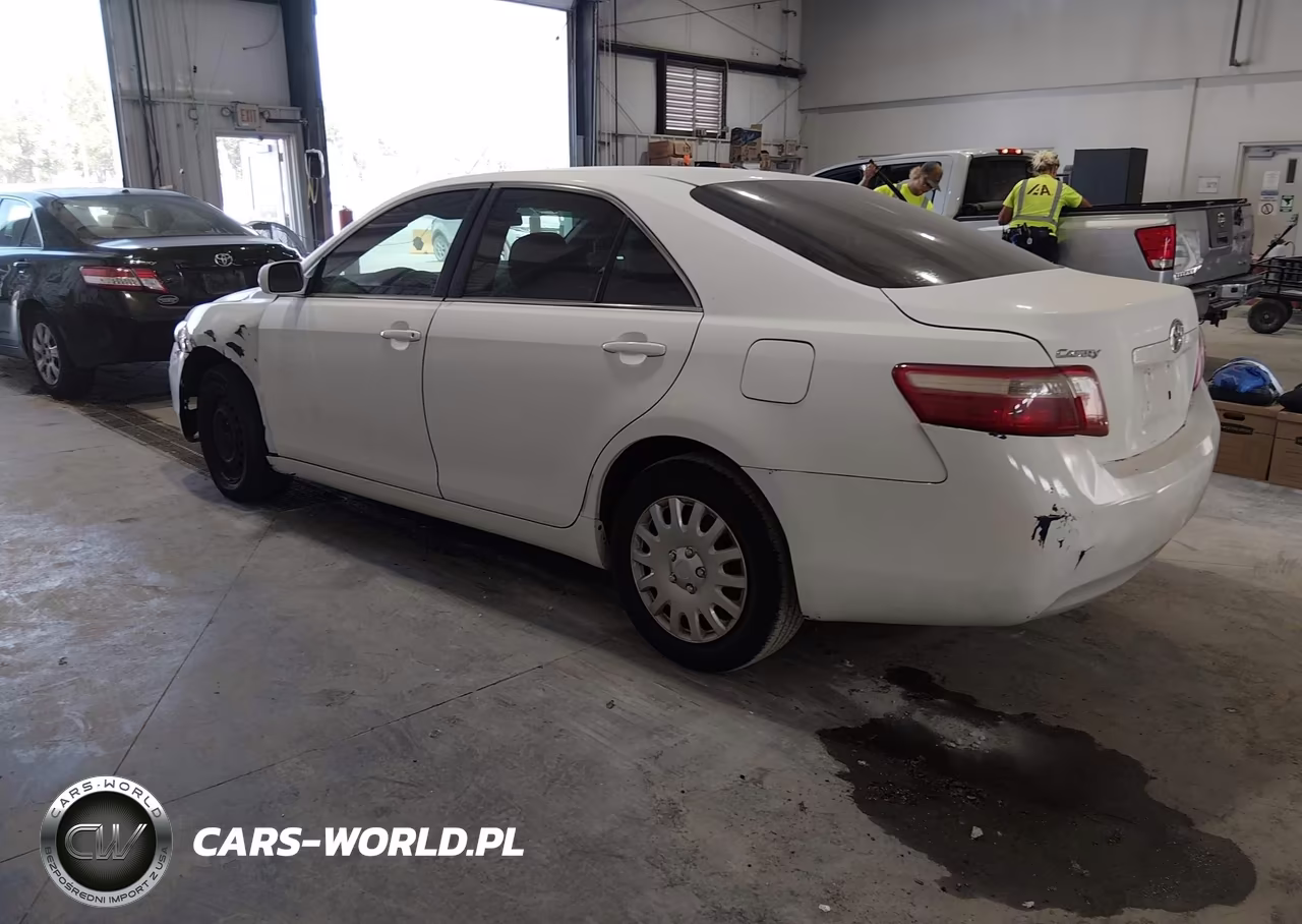 2007 Toyota Camry Le VIN:4T1BE46K97U676343 - 3