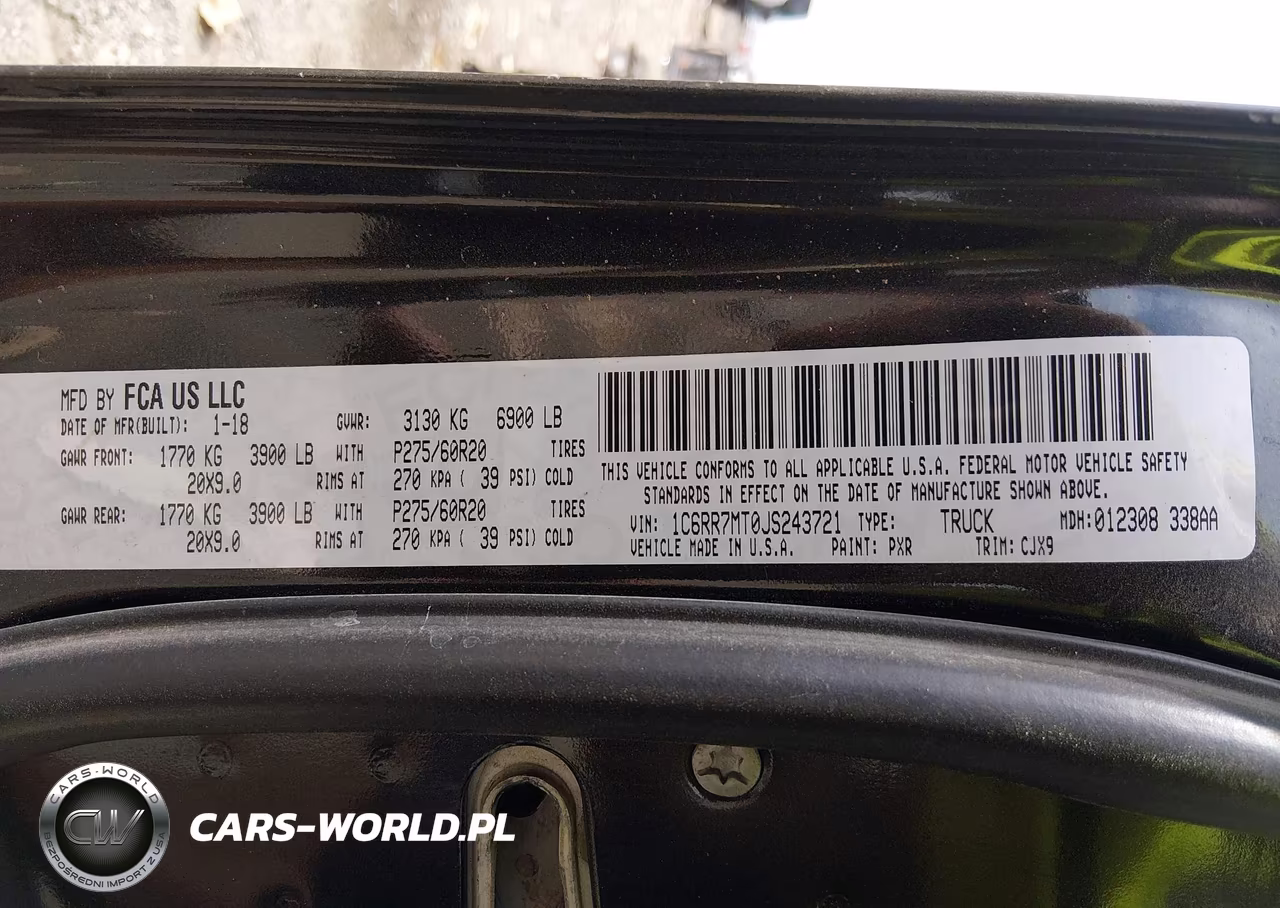 2018 Ram 1500 VIN:1C6RR7MT0JS243721 - 9