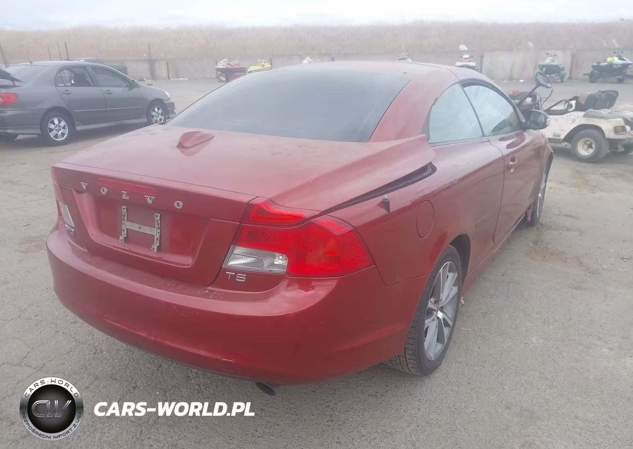 2011 Volvo C70 T5 VIN:YV1672MC9BJ120182 - 4