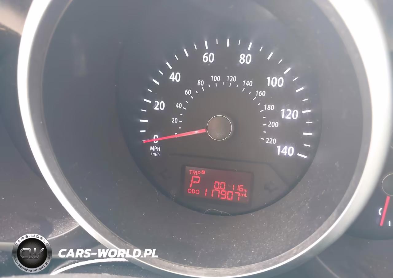 2012 Kia Soul + VIN:KNDJT2A62C7457429 - 7