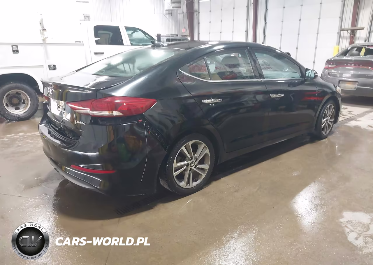 2017 Hyundai Elantra Limited VIN:5NPD84LF9HH107158 - 4