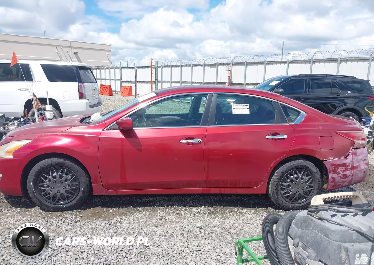 2013 Nissan Altima 2.5 S VIN:1N4AL3APXDC169509 - 13