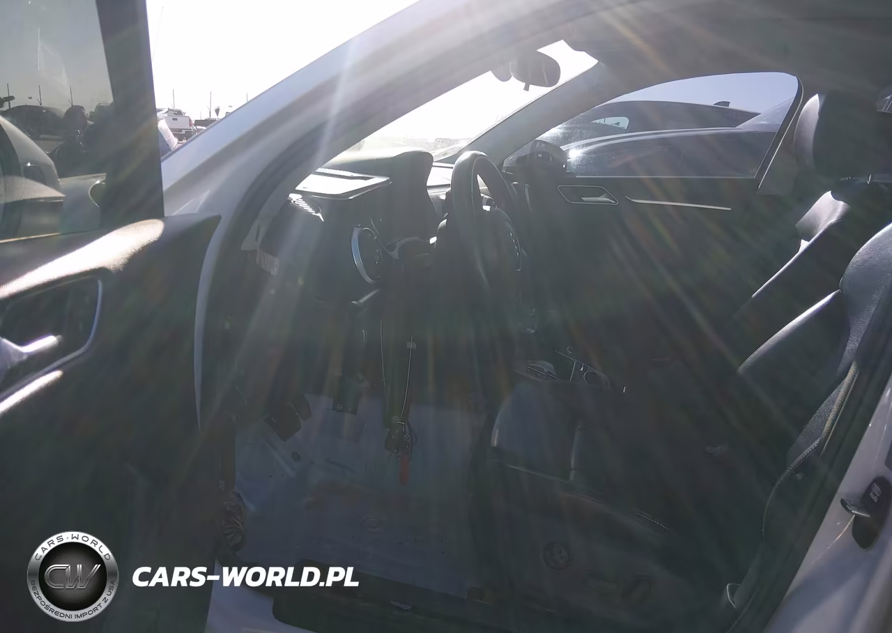 2015 Audi A3 2.0T Premium VIN:WAUEFGFF3F1049492 - 13
