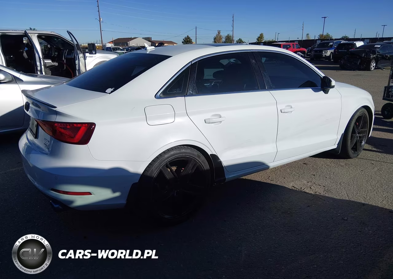 2015 Audi A3 2.0T Premium VIN:WAUEFGFF3F1049492 - 4