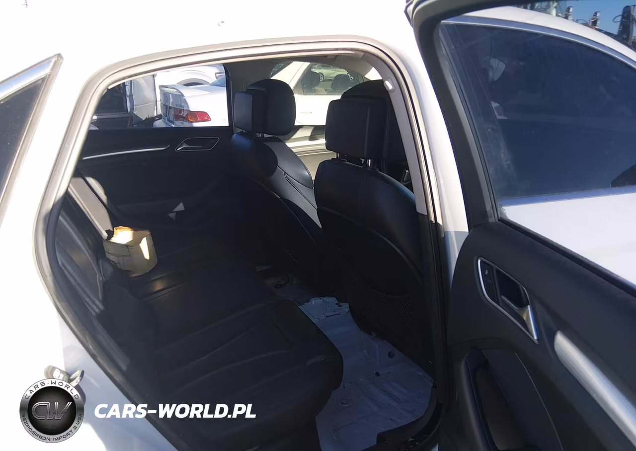 2015 Audi A3 2.0T Premium VIN:WAUEFGFF3F1049492 - 8