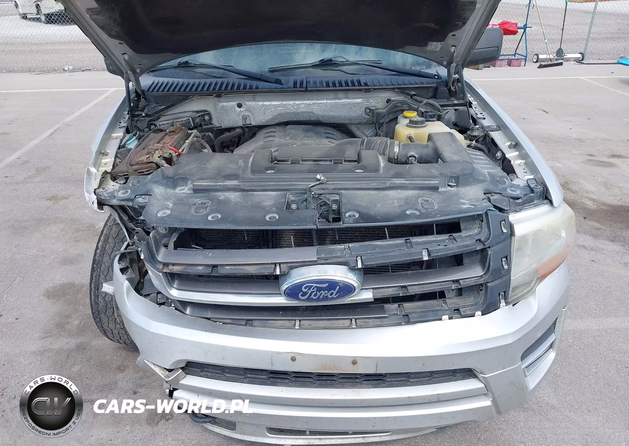 2017 Ford Expedition Xlt VIN:1FMJU1JT2HEA49590 - 10