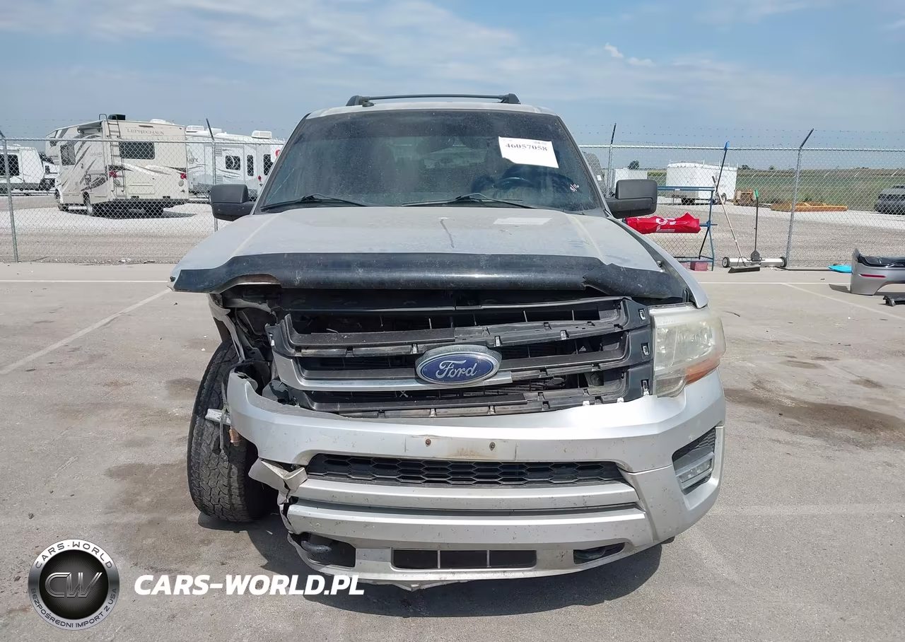 2017 Ford Expedition Xlt VIN:1FMJU1JT2HEA49590 - 12