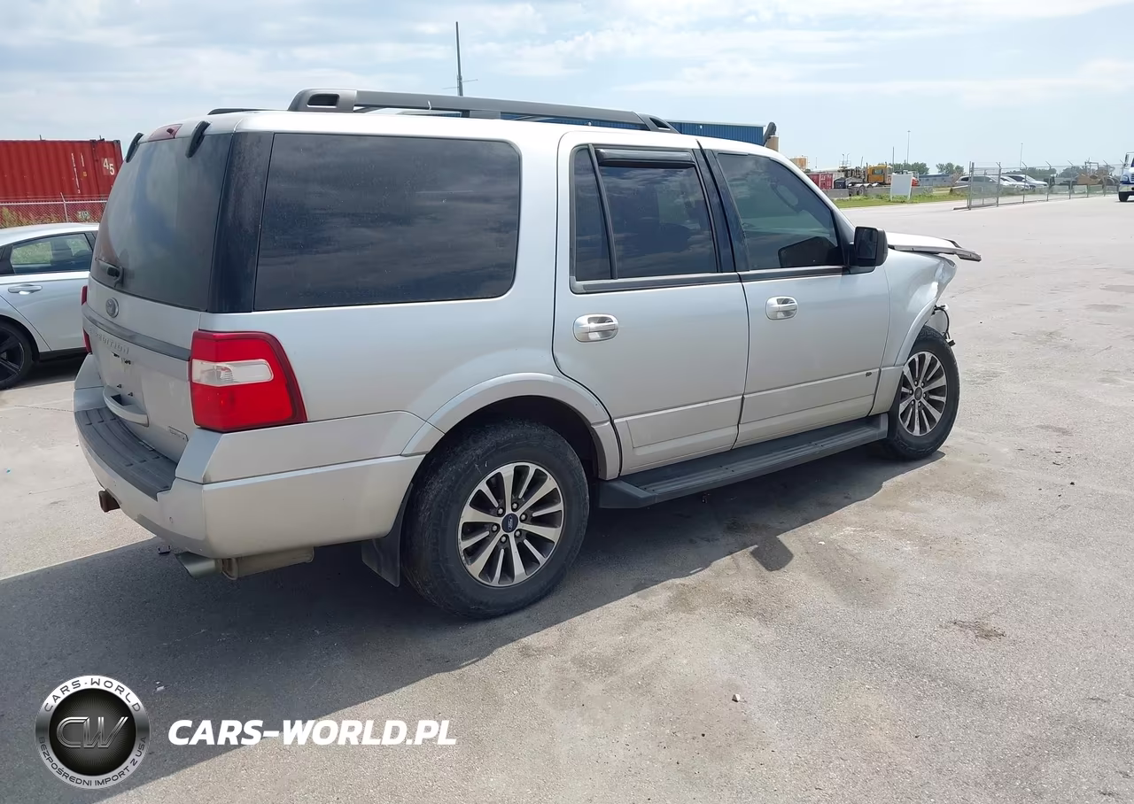 2017 Ford Expedition Xlt VIN:1FMJU1JT2HEA49590 - 4