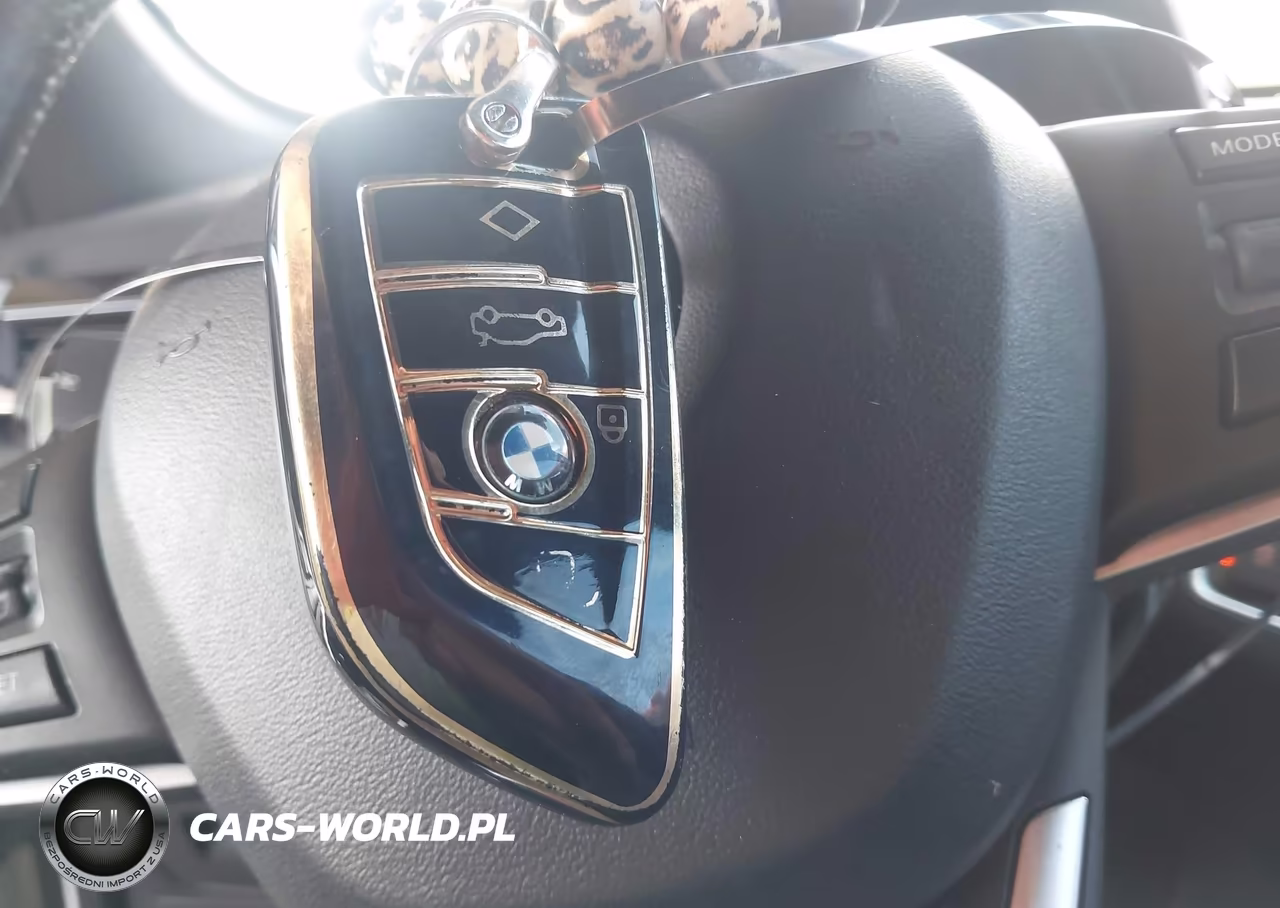 2017 BMW X1 xDrive28I VIN:WBXHT3C36H5F83938 - 11