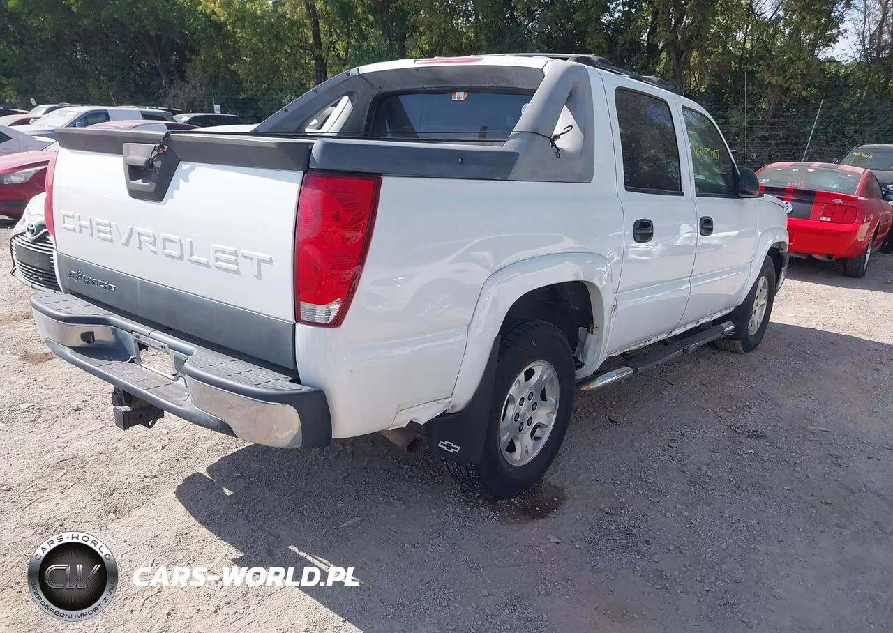 2004 Chevrolet Avalanche 1500 VIN:3GNEK12T94G205919 - 4