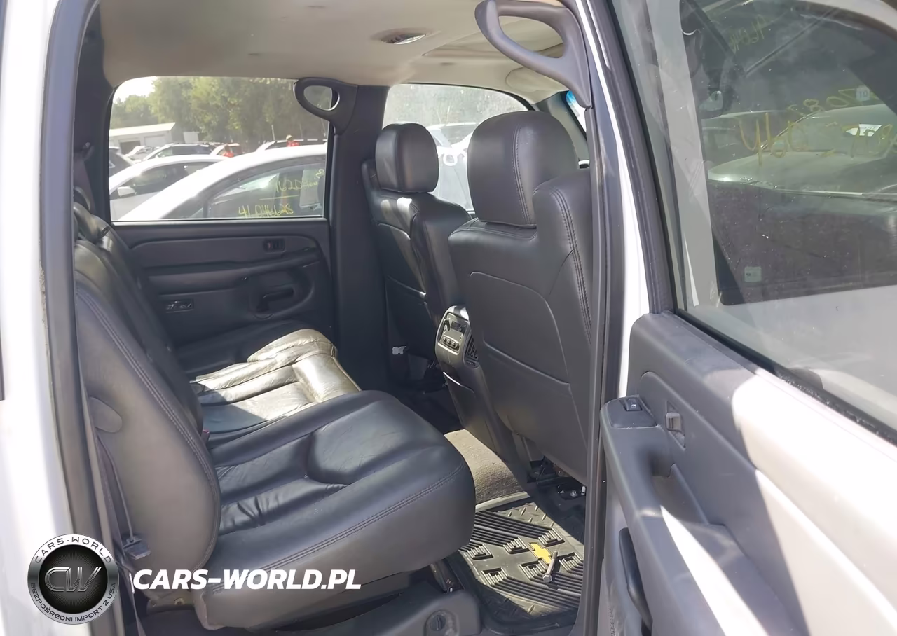 2004 Chevrolet Avalanche 1500 VIN:3GNEK12T94G205919 - 8