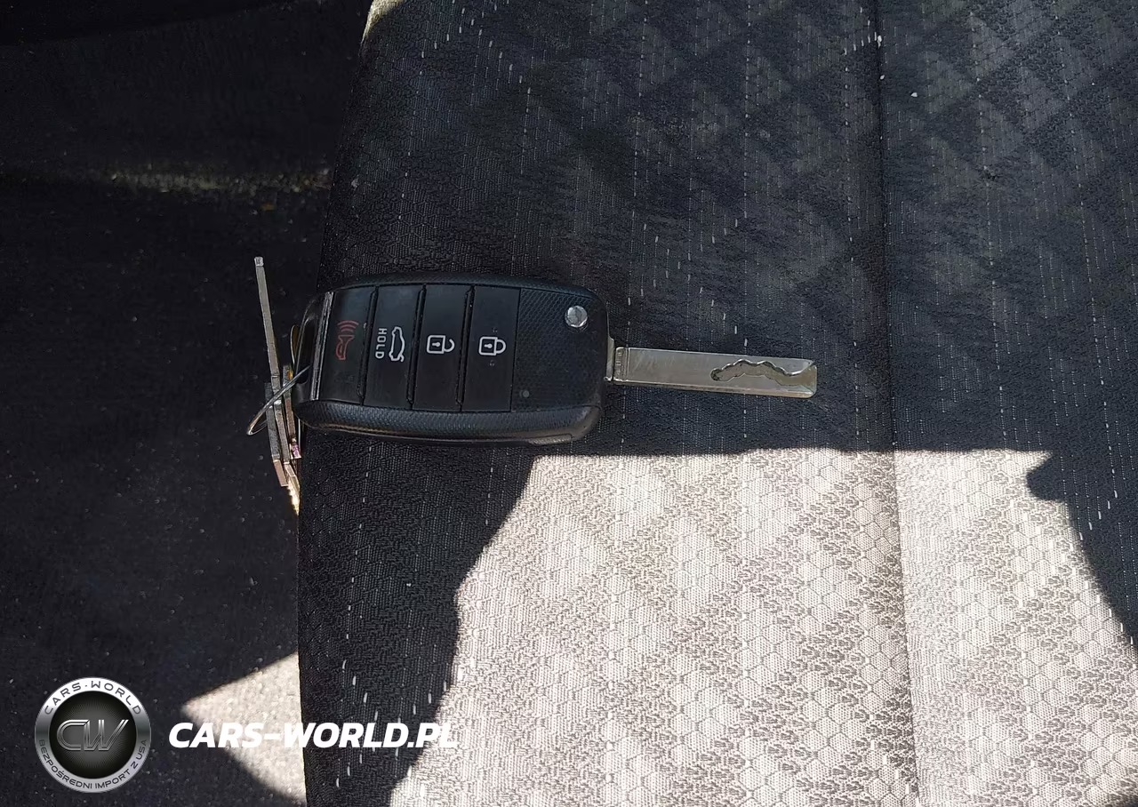 2019 Kia Rio S VIN:3KPA24AB0KE182279 - 11