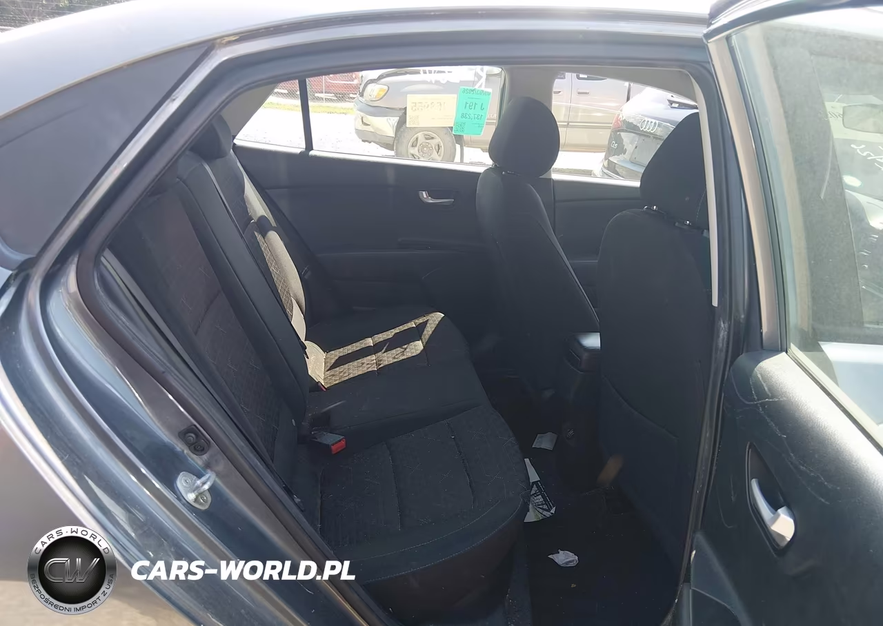 2019 Kia Rio S VIN:3KPA24AB0KE182279 - 8