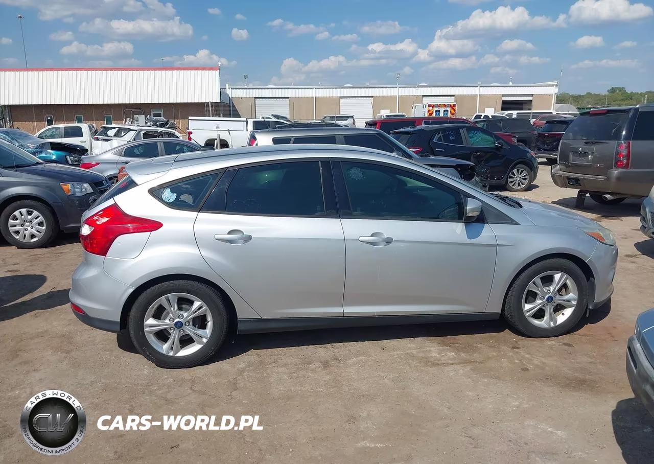 2013 Ford Focus Se VIN:1FADP3K24DL342025 - 13